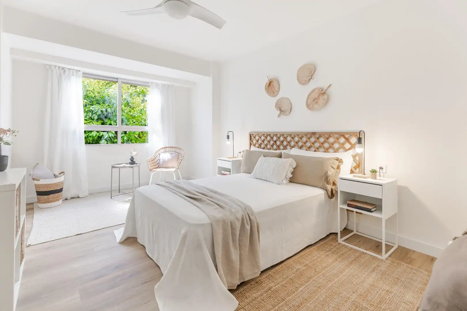 Habitación de Piso en venta en Valencia con Jardín privado, Parquet y Balcón