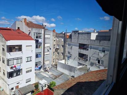 Vista exterior de Pis en venda en Vigo  amb Terrassa