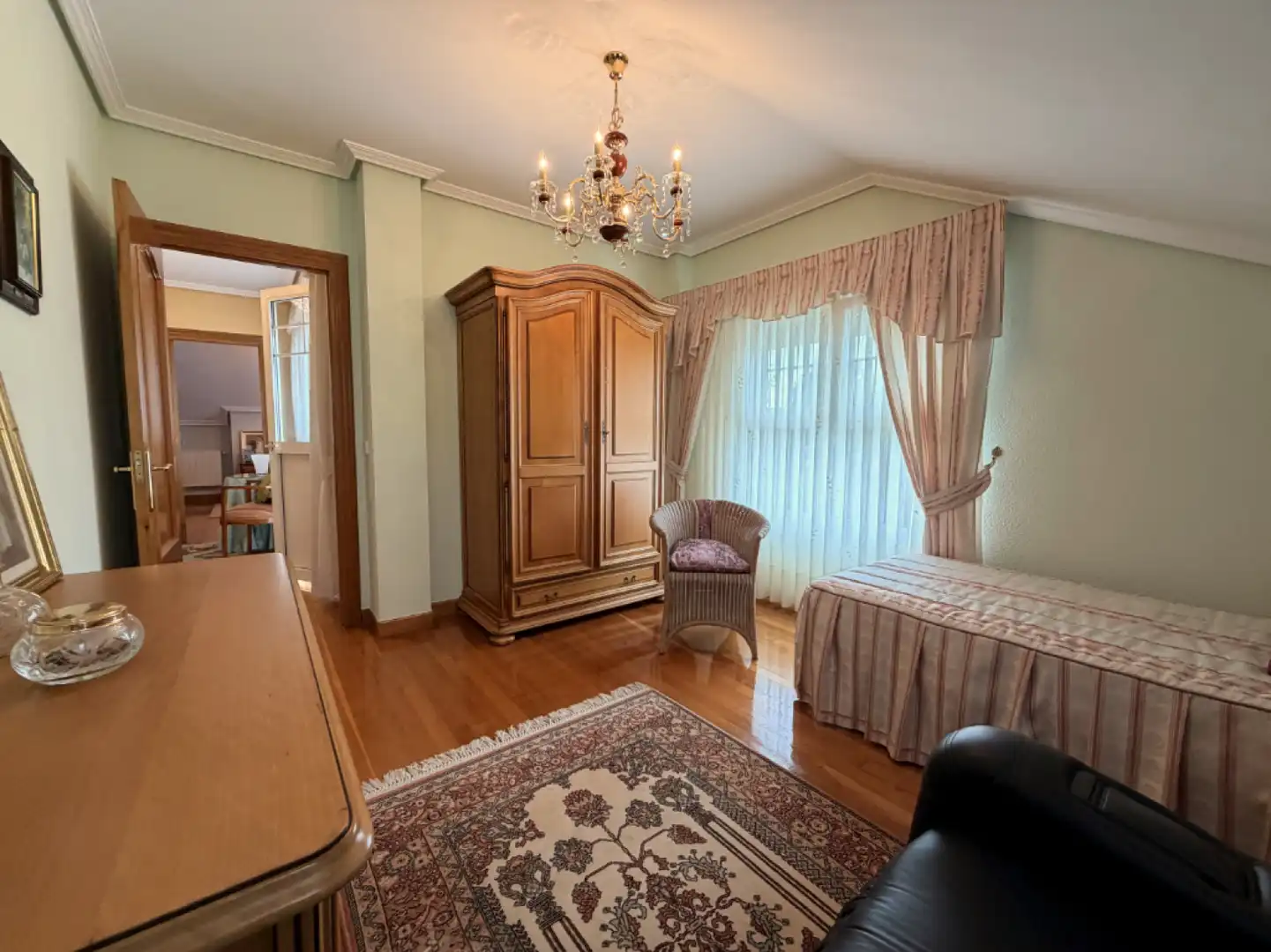 Schlafzimmer von Haus oder Chalet zum Verkauf in Piélagos mit Heizung, Privatgarten und Terrasse