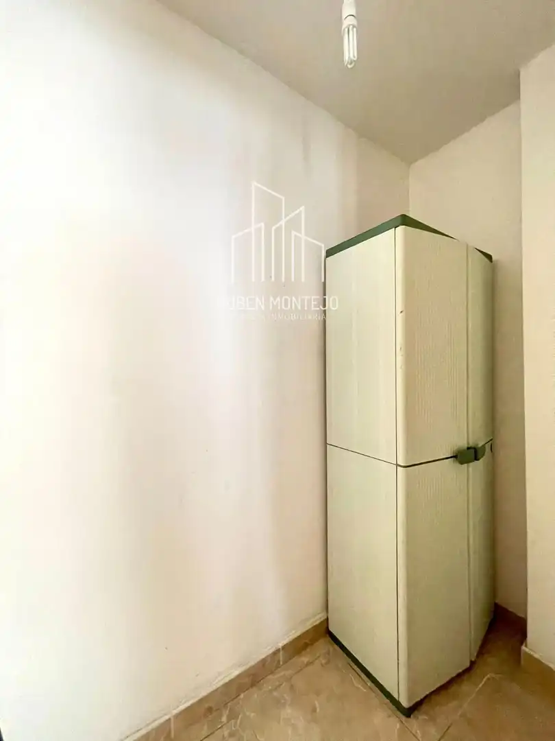 Vista exterior de Casa adosada en venta en Doñinos de Salamanca con Calefacción, Jardín privado y Trastero