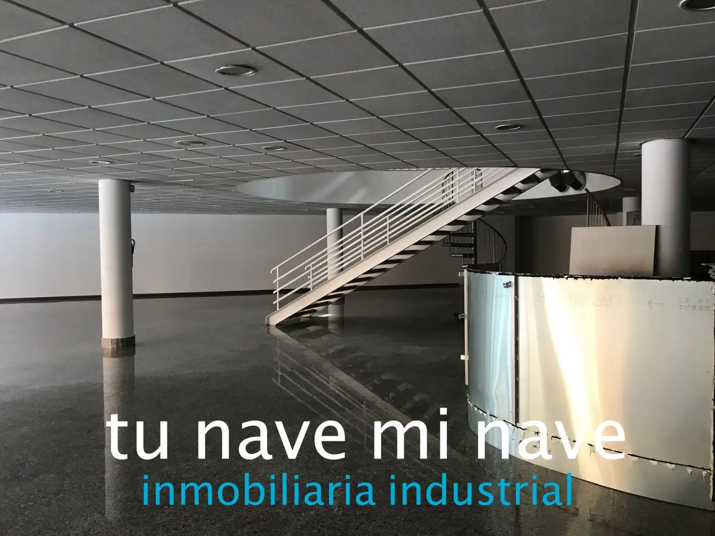Büro zur Miete in Camargo mit Klimaanlage