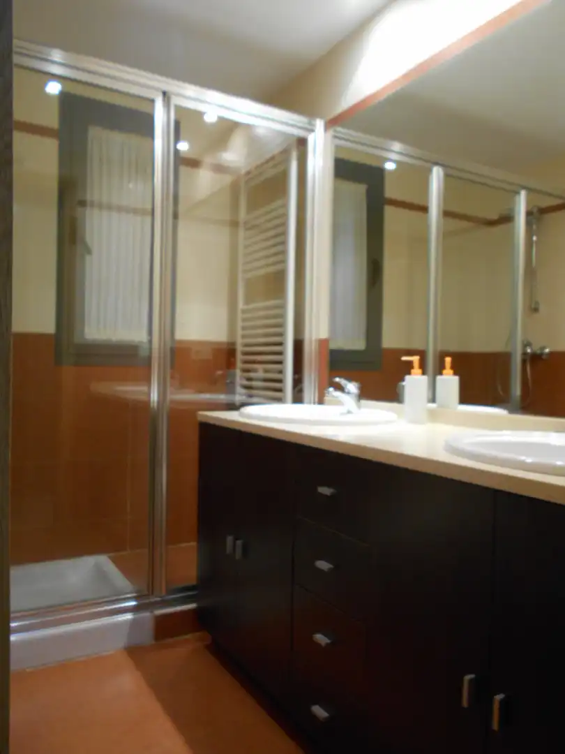 Bathroom of Apartments for sale in Ciudad Real  with Air Conditioner, Heating and Parquet flooring