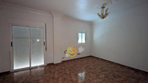 Foto 2 de Casa adosada en venda a Sta Coloma, 9, Jesús - Els Reguers, Tortosa