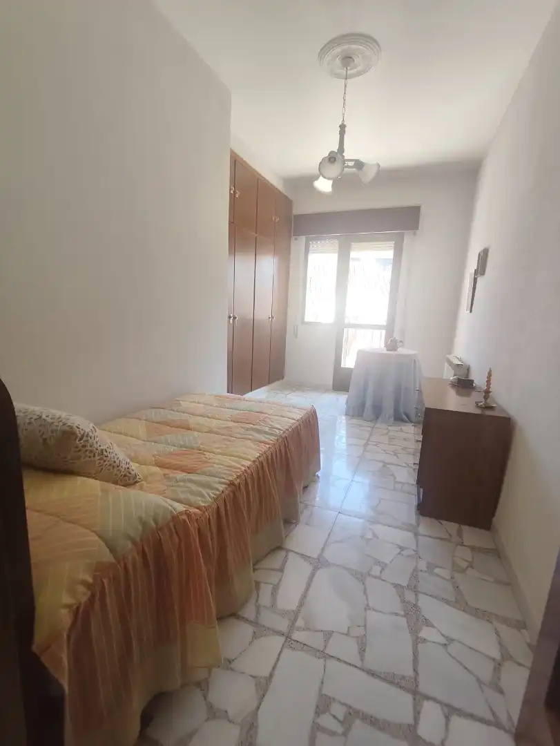 Habitación de Casa adosada en venta en Casarrubios del Monte con Calefacción, Jardín privado y Terraza