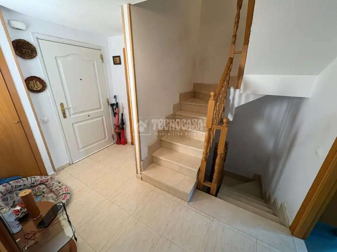 Casa adosada en venta en Valdemoro con Jardín privado y Terraza