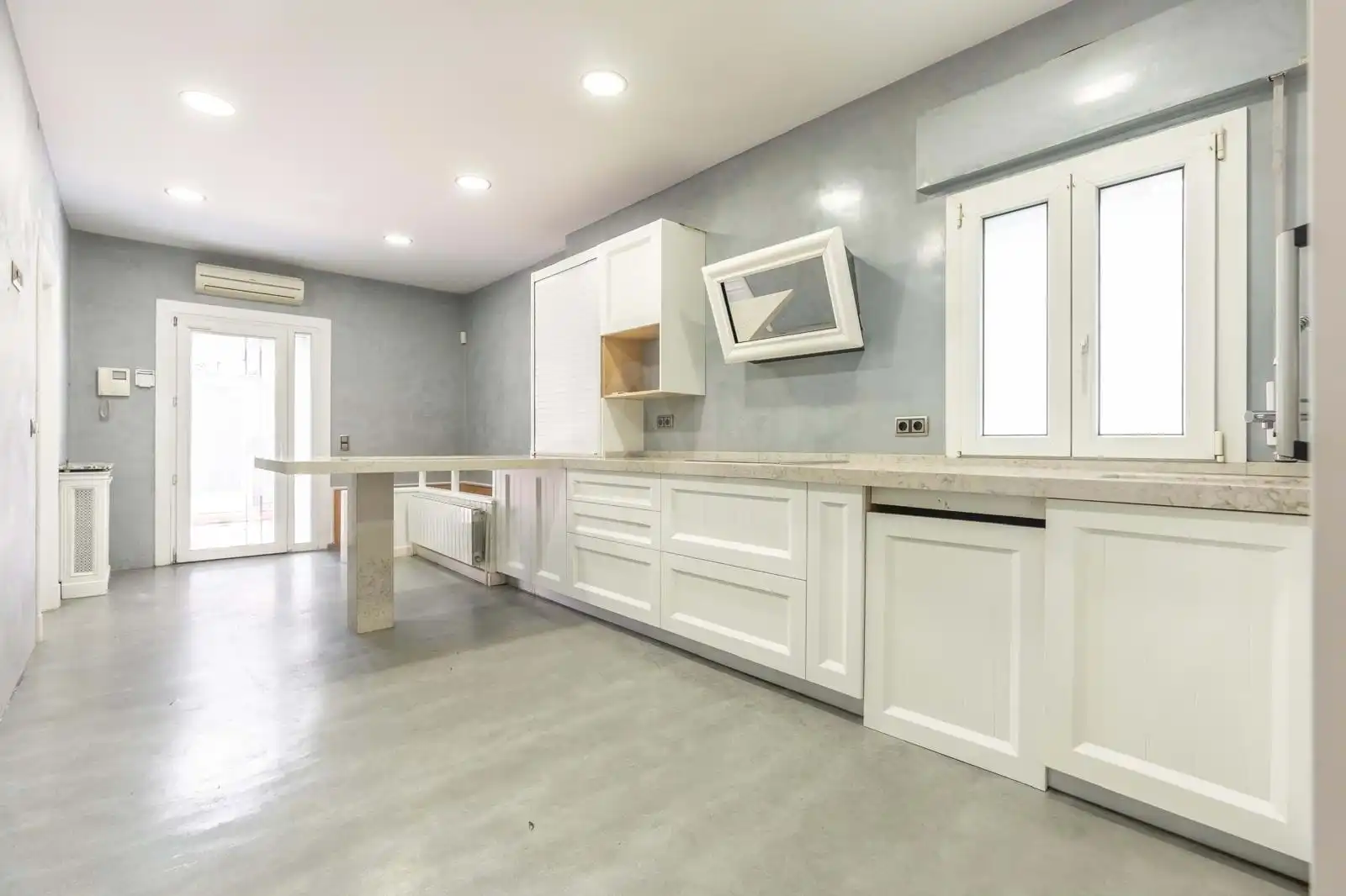 Kitchen of Houses for rent in Madrid