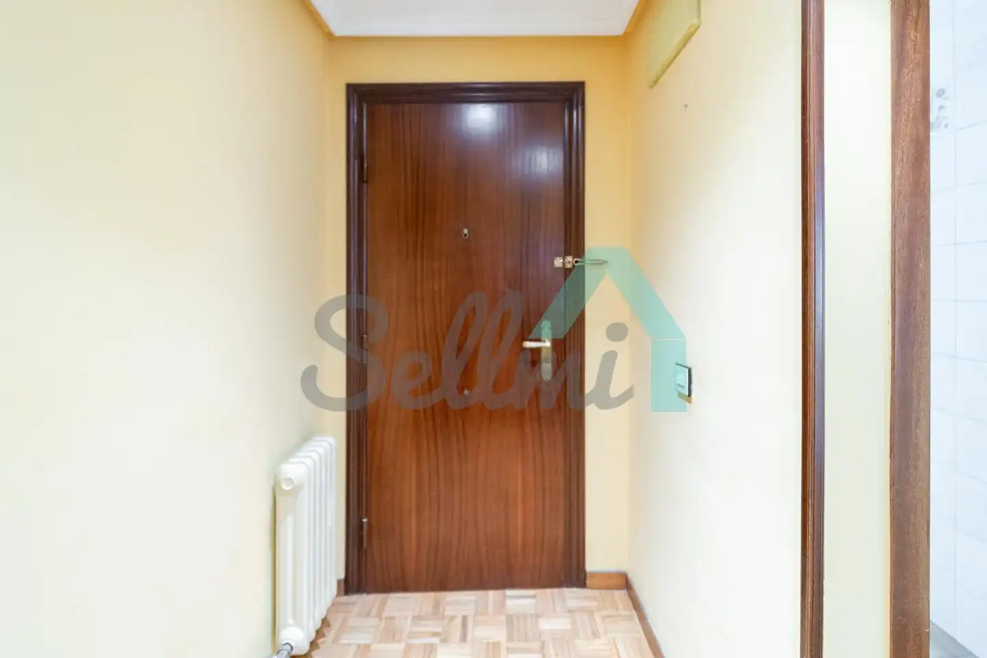 Flat for rent in Oviedo   with Heating, Parquet flooring and Terrace