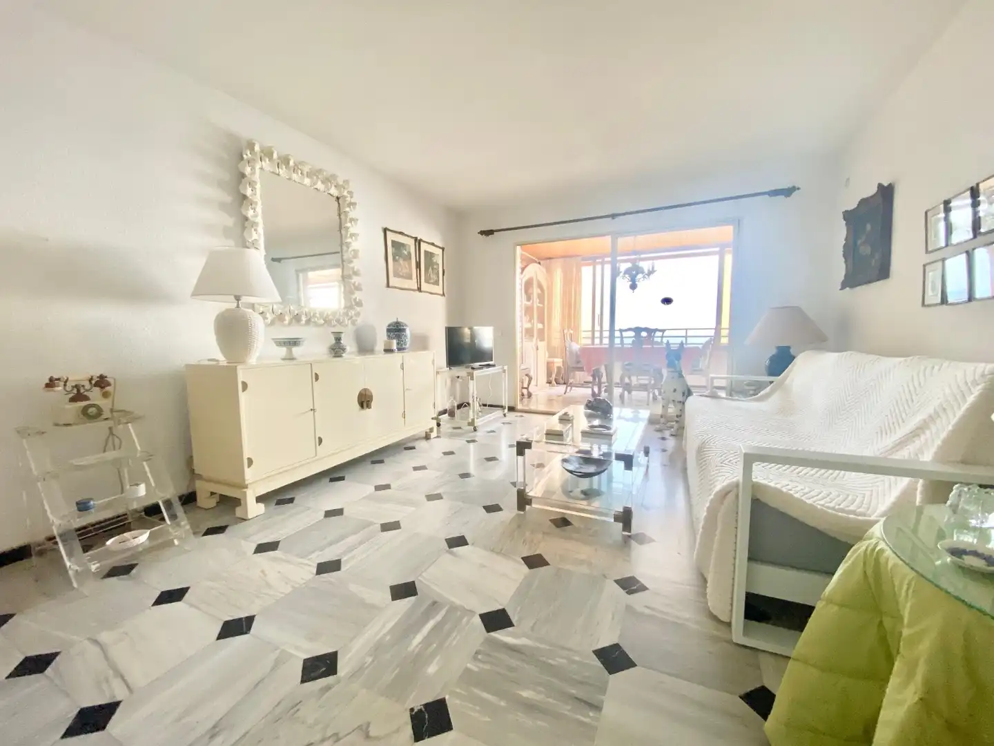 Living room of Apartments for rent in Benidorm  with Heating, Swimming Pool and Furnished