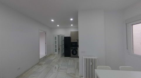 Foto 2 de Piso de alquiler en Avenida de Los Toreros, Guindalera, Madrid Capital