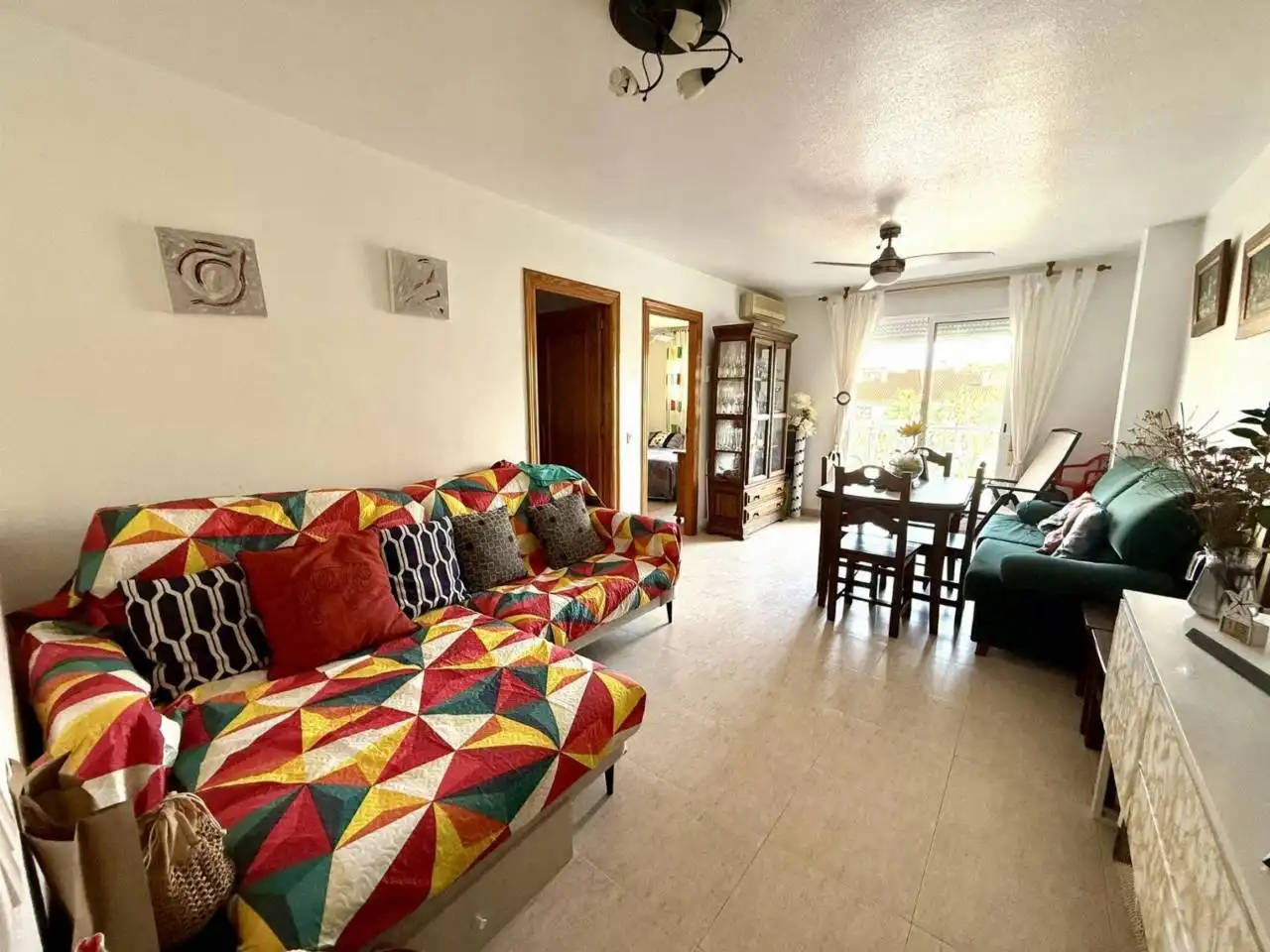 Sala d'estar de Apartament en venda en El Ejido amb Aire condicionat i Terrassa