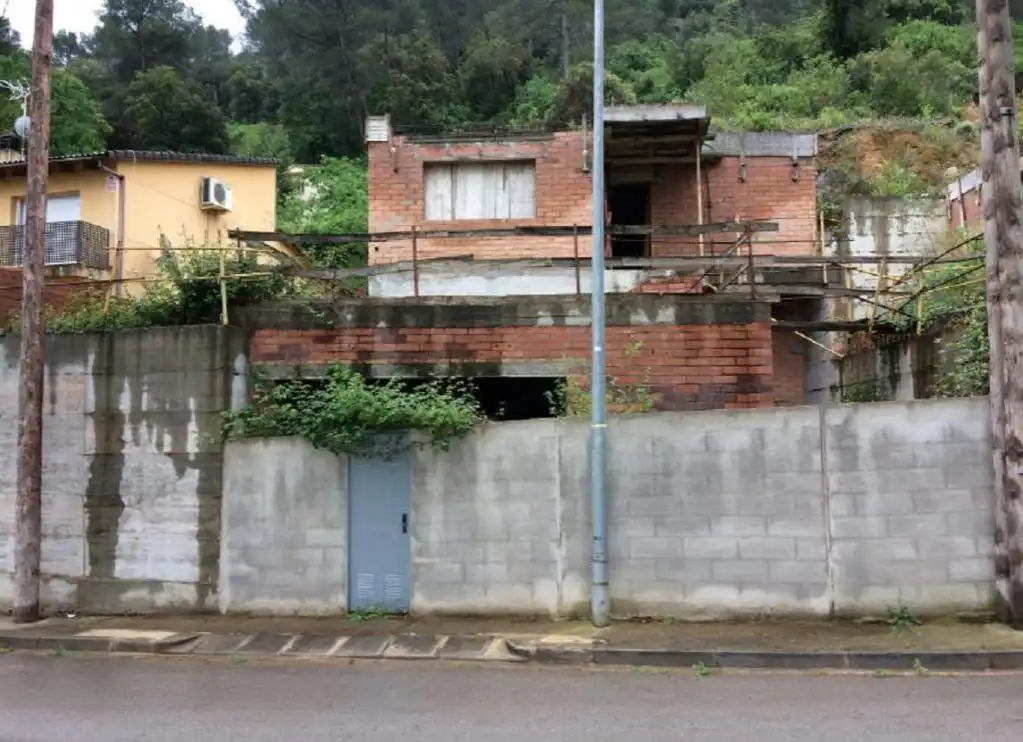 Edifici en venda a C/ De la Fábrica, Corbera de Llobregat