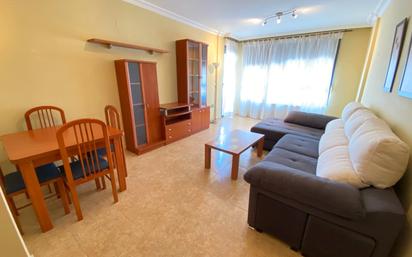 Living room of Apartment for sale in  Albacete Capital  with Heating, Furnished and Balcony