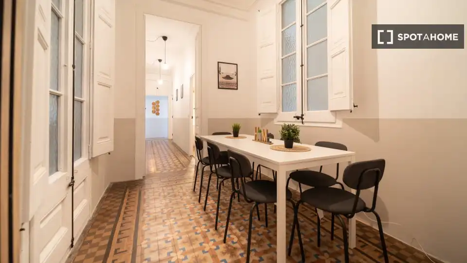 Dining room of Flat for share in Eixample