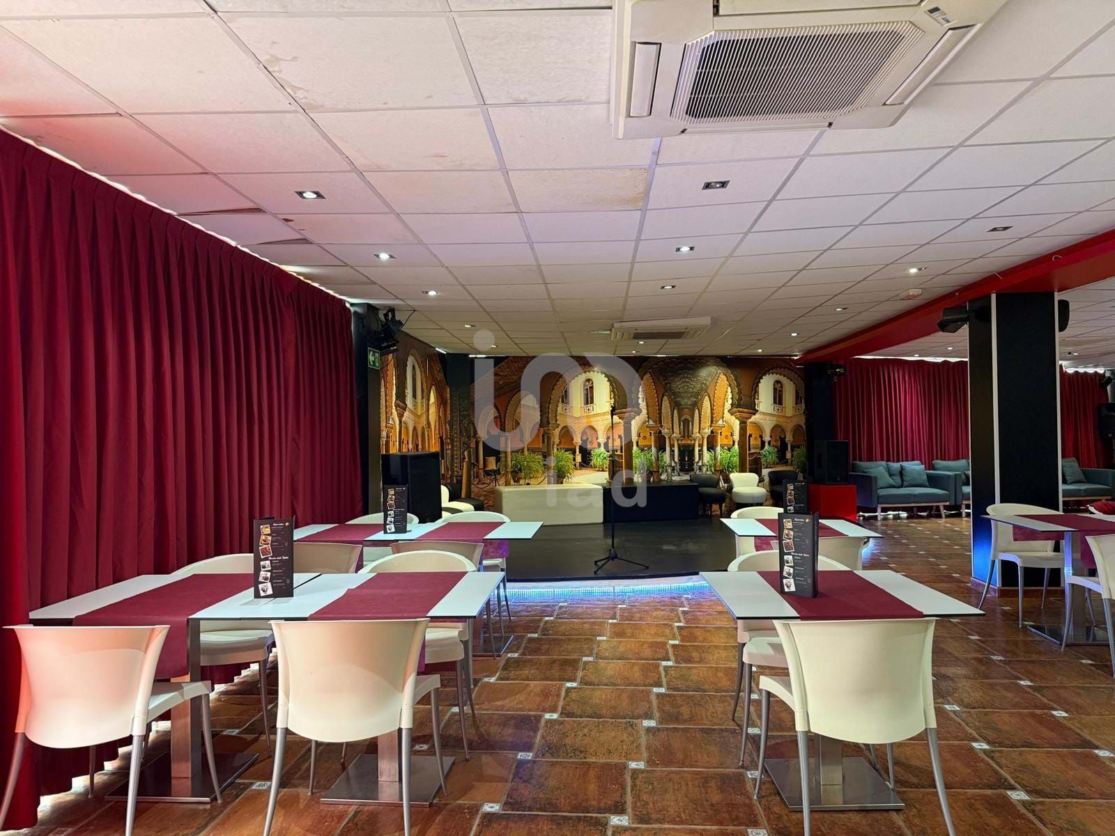 Premises for sale in Salou