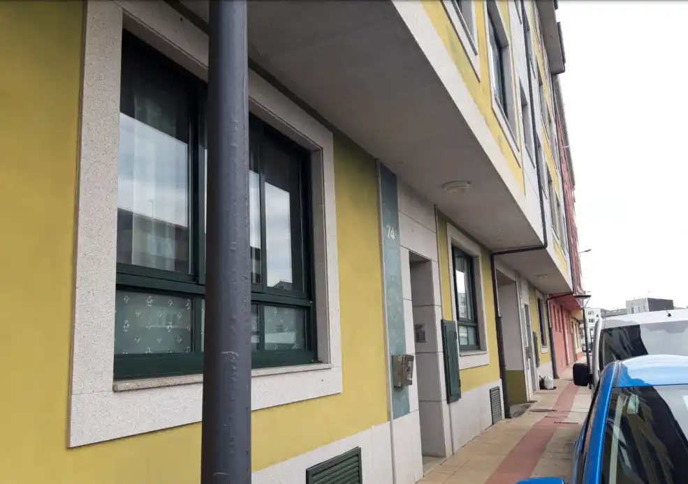 Vista exterior de Garaje en venta en Narón