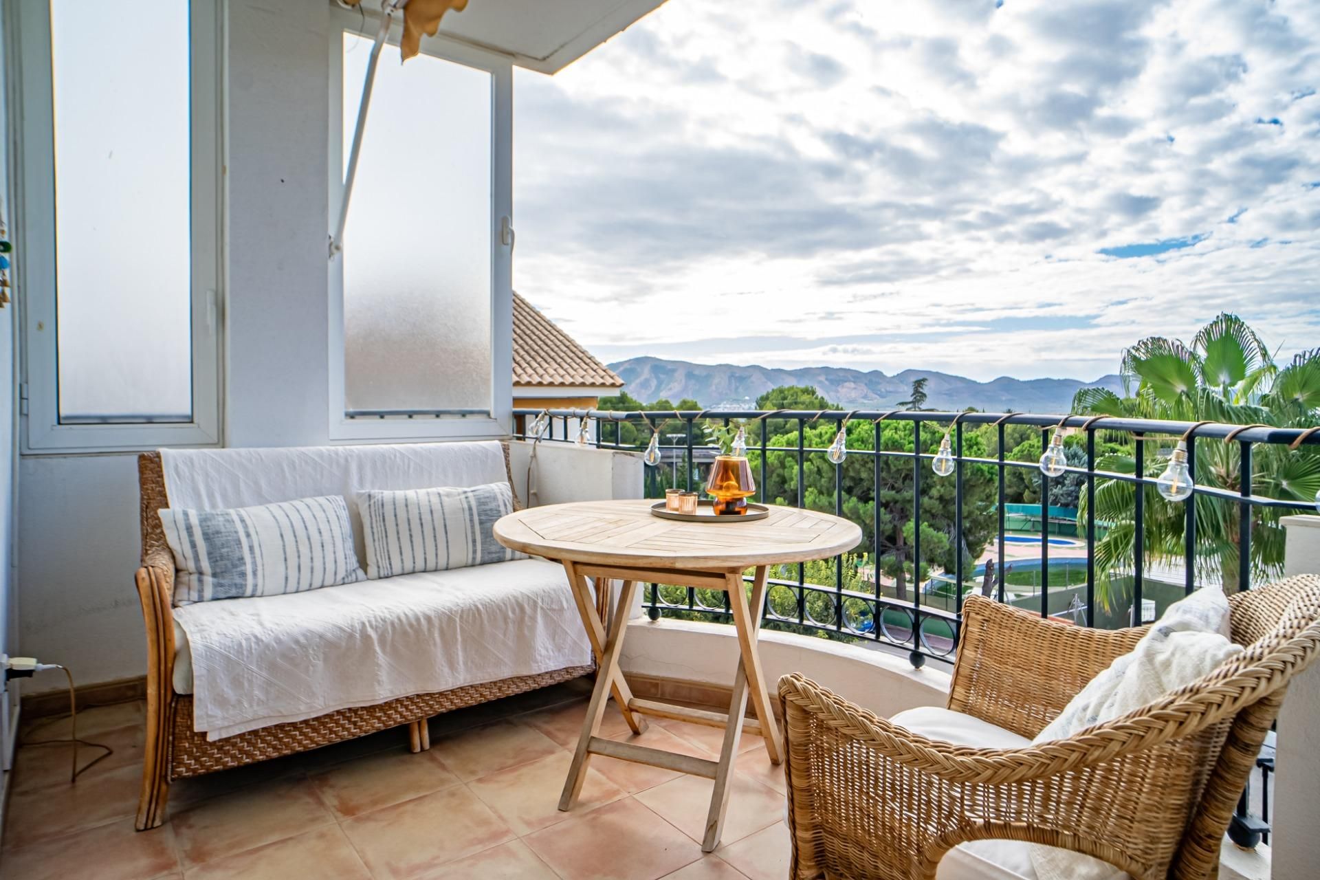 Dormitori de Apartament en venda en L'Alfàs del Pi amb Aire condicionat, Jardí privat i Traster