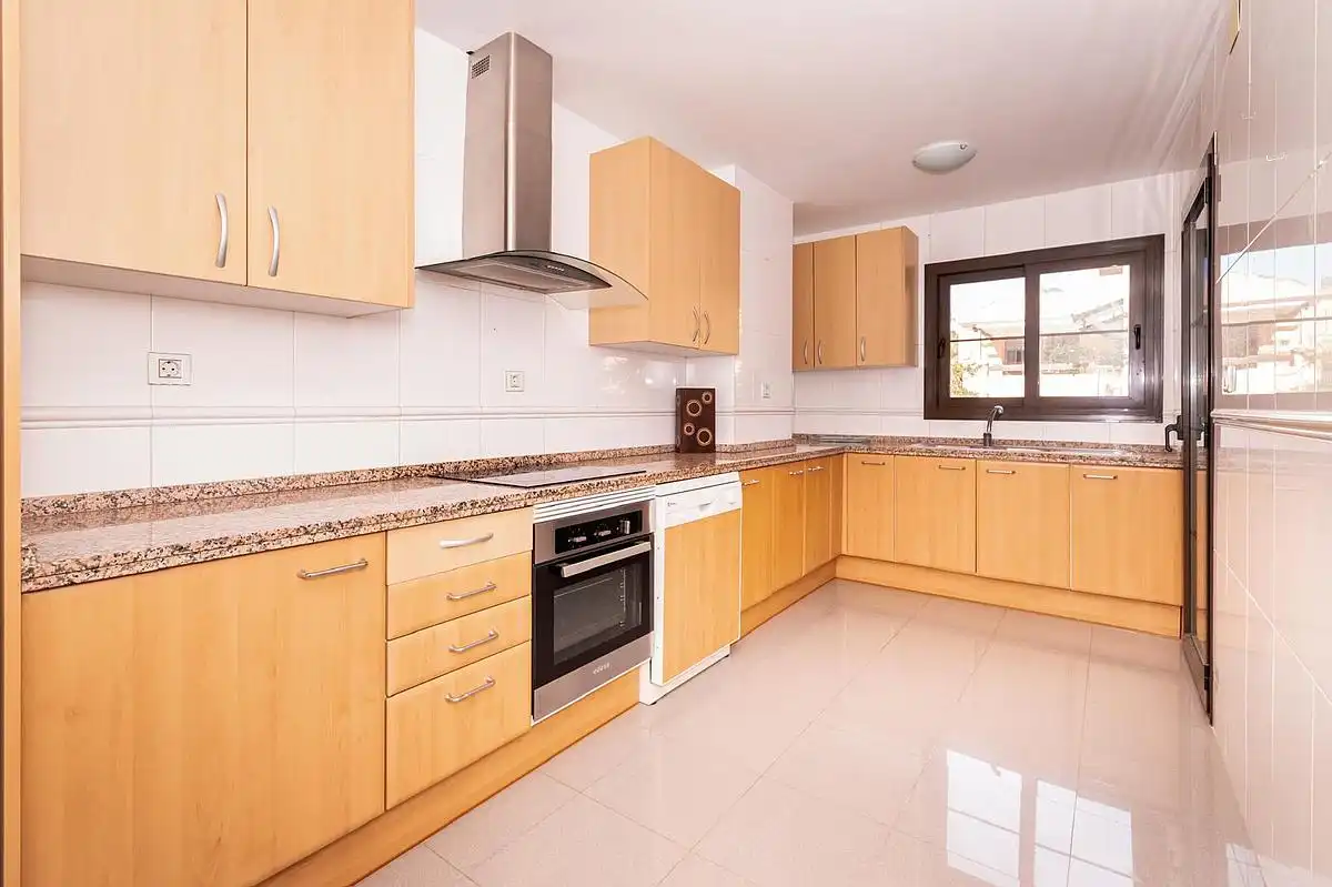 Apartament amb ascensor en venda a Estepona Pueblo, imagen 7