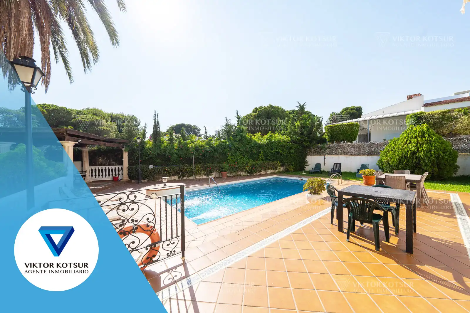 Jardí de Casa o xalet en venda en Roquetas de Mar amb Aire condicionat, Calefacció i Jardí privat