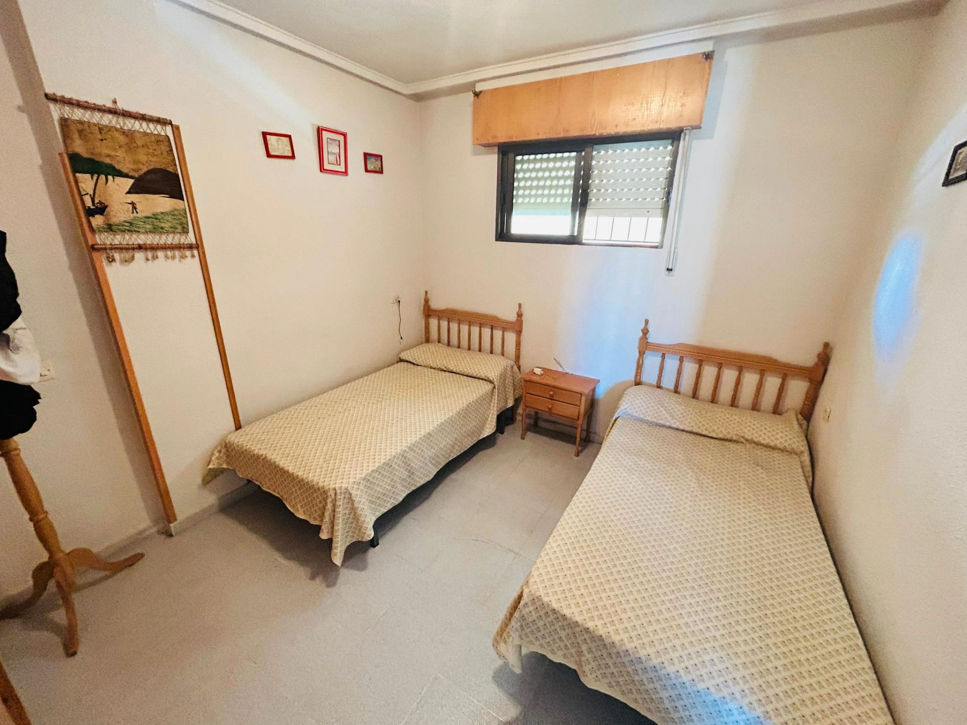 Bedroom of Flat for sale in Torrevieja  with Furnished