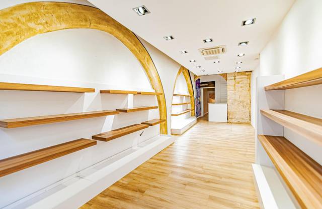 Local comercial en Alquiler en Calle Palma en Centre Vila