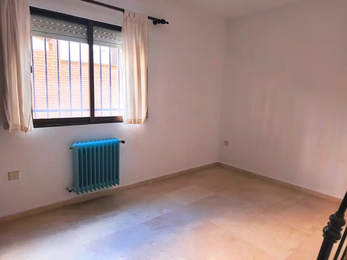 Habitación de Piso en venta en Ciudad Real con Calefacción y Trastero