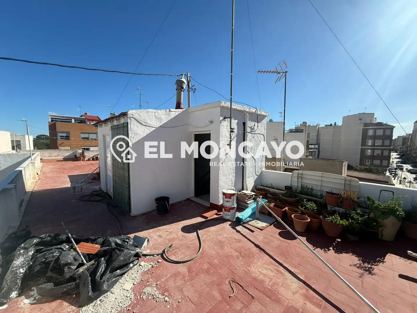 Vista exterior de Apartament en venda en Guardamar del Segura