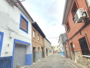 Casa a schiera in vendita a Calle Sevilla 8