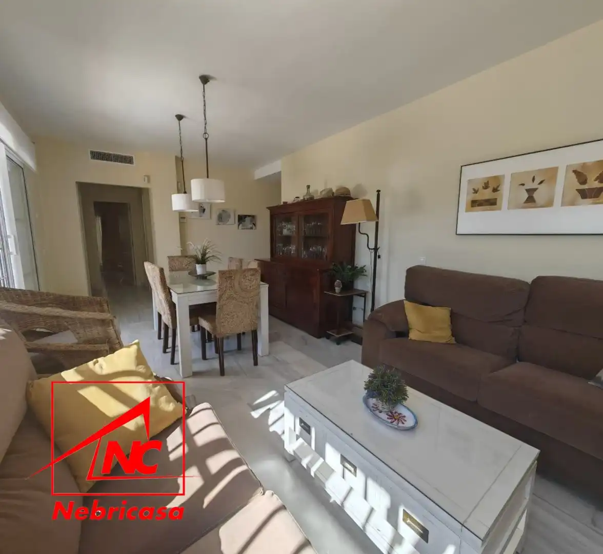 Comedor de Piso en venta en Chipiona con Aire acondicionado, Trastero y Piscina