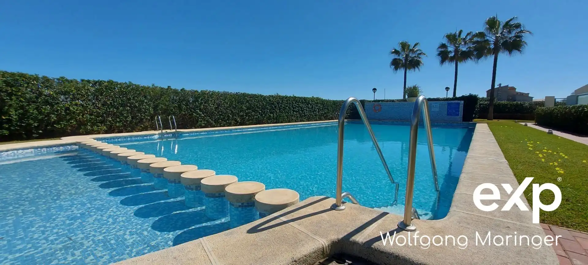 Piscina de Àtic en venda en Oliva amb Aire condicionat, Calefacció i Jardí privat