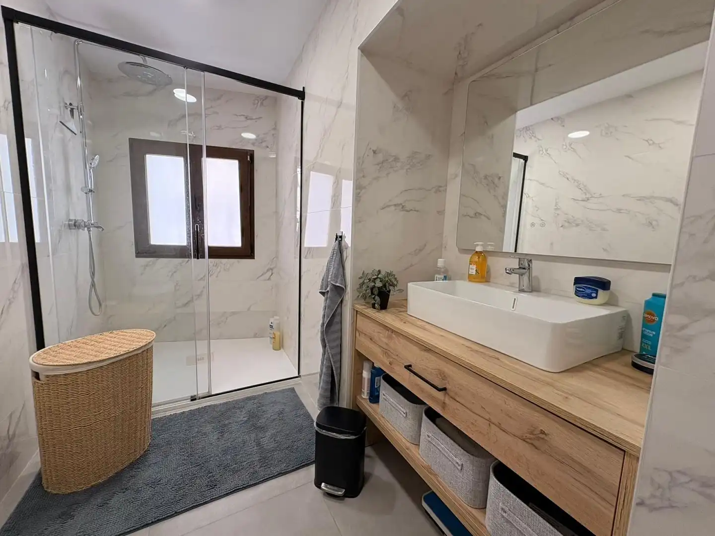 Bathroom of Duplexes for sale in Biar