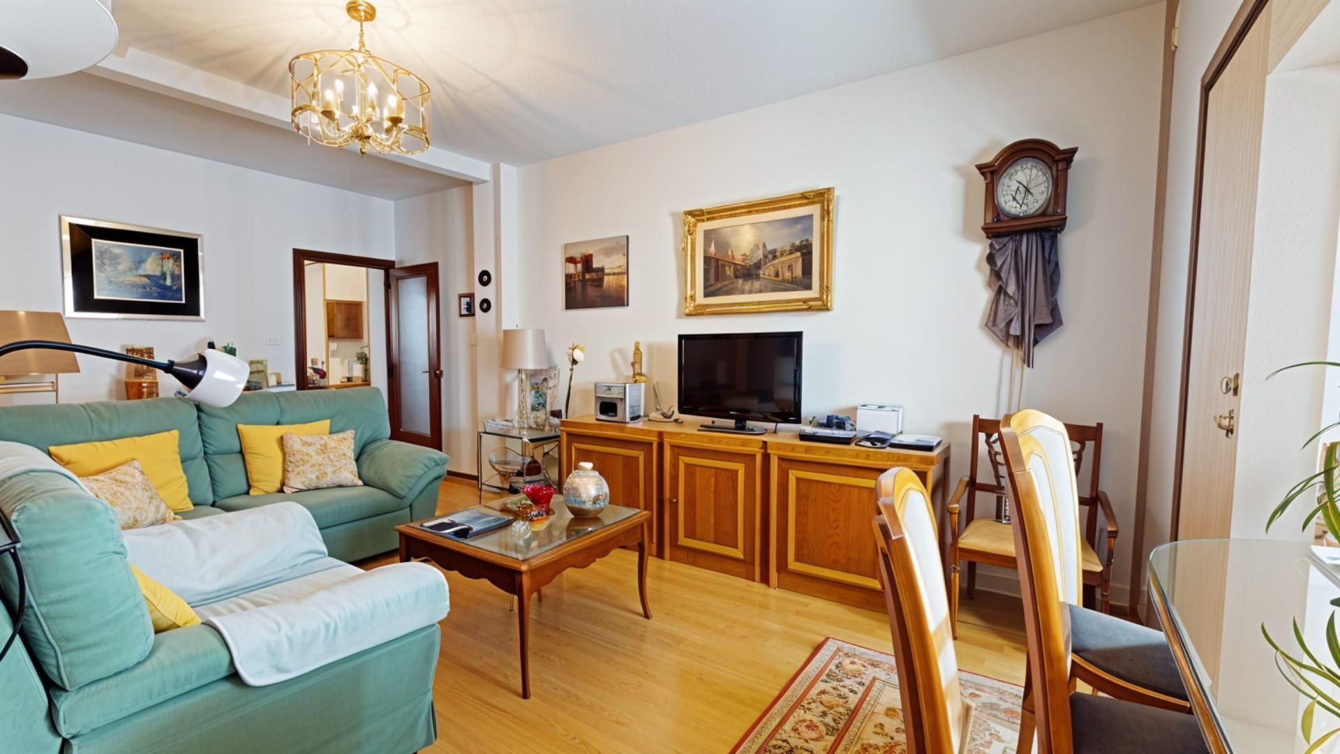 Sala d'estar de Pis en venda en  Madrid Capital amb Aire condicionat, Calefacció i Terrassa