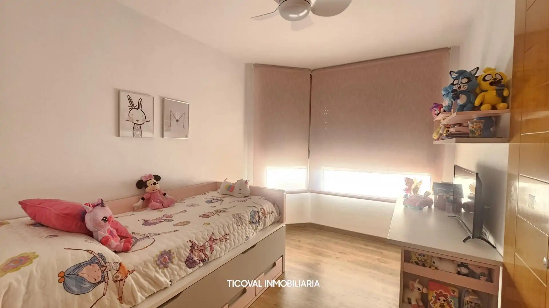 Dormitori de Pis en venda en Torrent amb Piscina comunitària