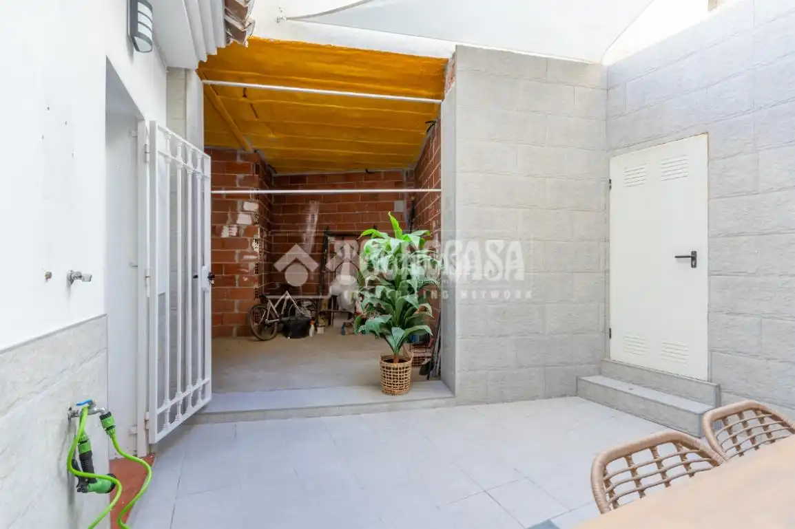 Casa adosada en venta en Vélez-Málaga con Terraza