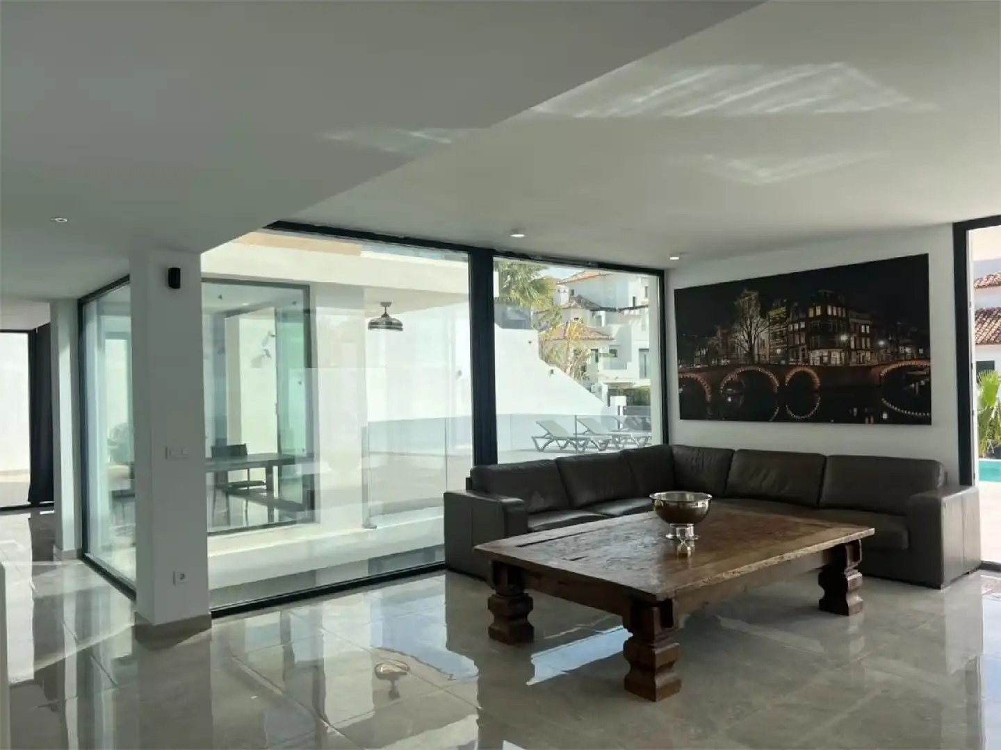 Villa con piscina in vendita a Golf Bahía, imagen 19