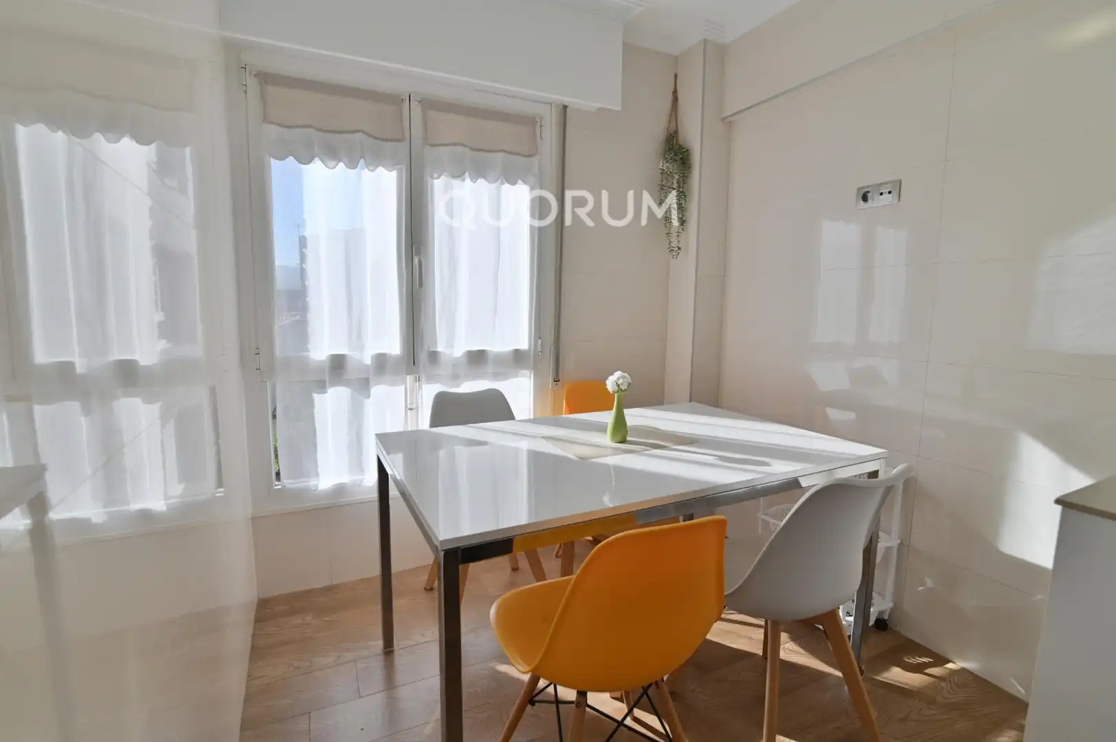 Comedor de Piso de alquiler en Uribarri