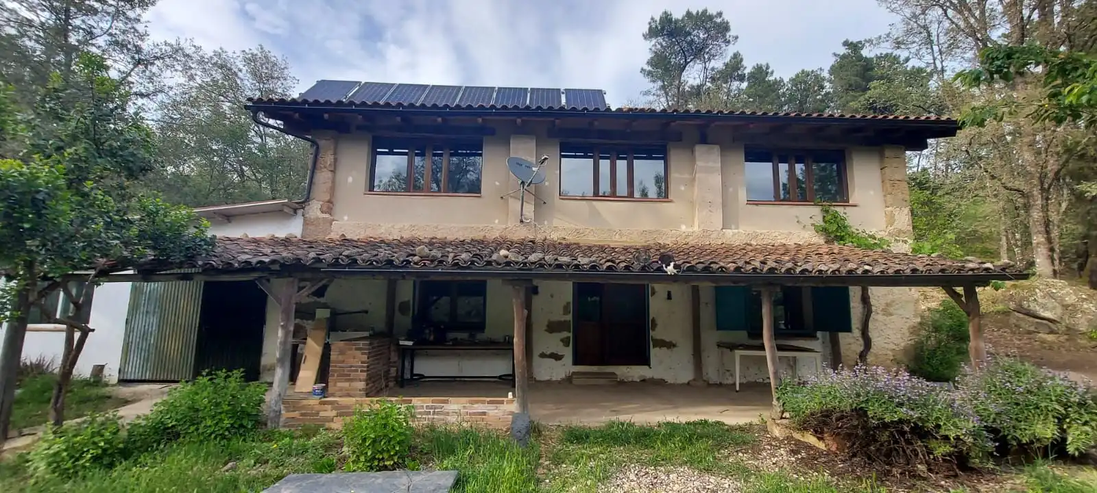 Exterior view of Houses for sale in Villanueva de la Vera