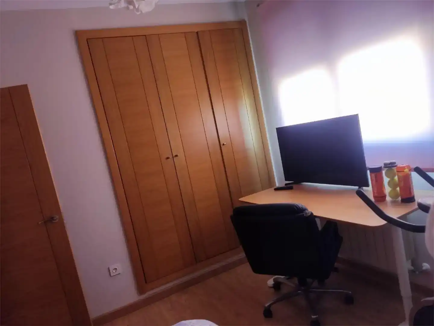 Schlafzimmer von Wohnung zum Verkauf in Cáceres Capital mit Klimaanlage und Schwimmbad