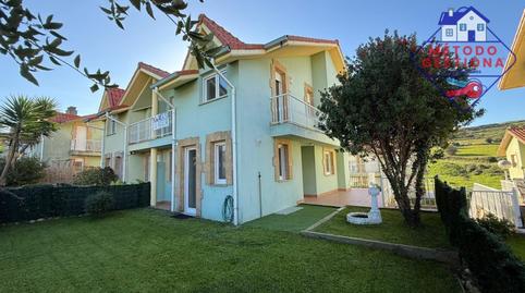 Foto 2 von Einfamilien-Reihenhaus zum Verkauf in Suances, Cantabria