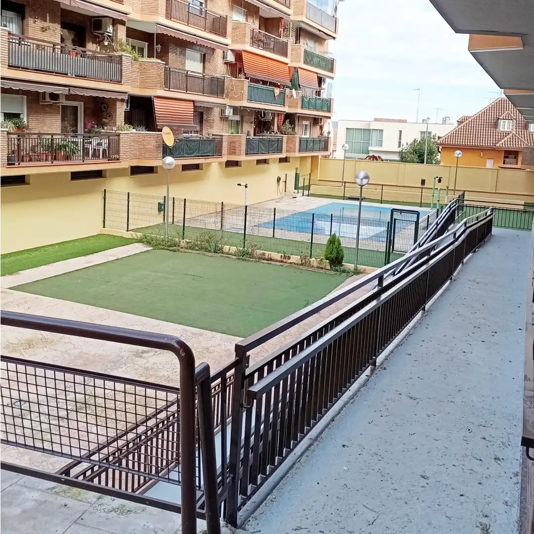 Piscina de Apartamento en venta en Ciempozuelos con Aire acondicionado, Parquet y Terraza