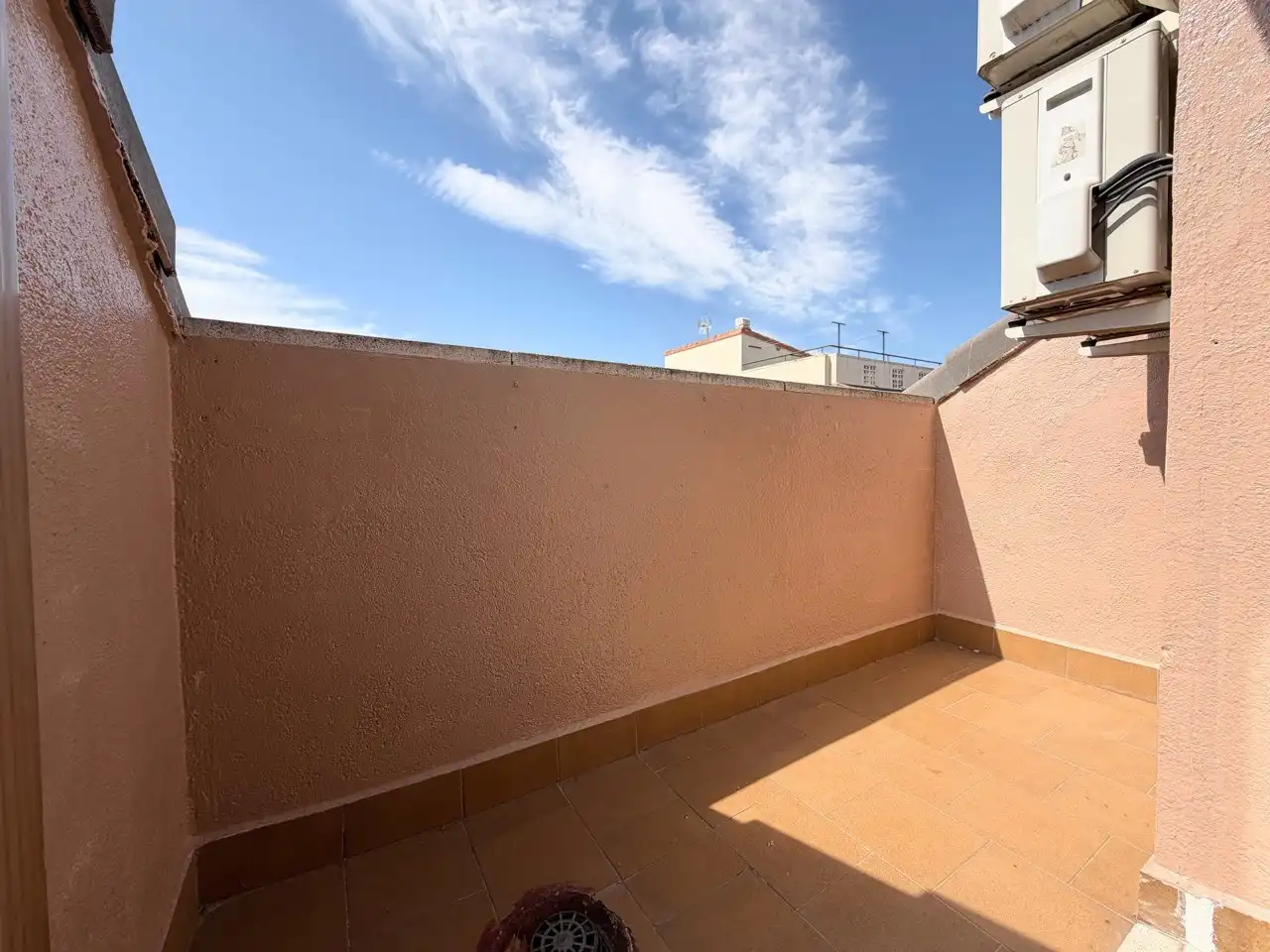 Terraza de Ático de alquiler en Paracuellos de Jarama con Terraza, Horno y Lavadora