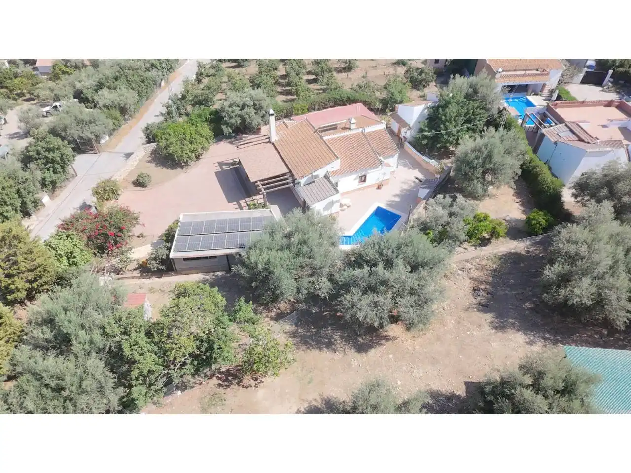 Vista exterior de Casa o xalet en venda en Periana amb Terrassa i Piscina