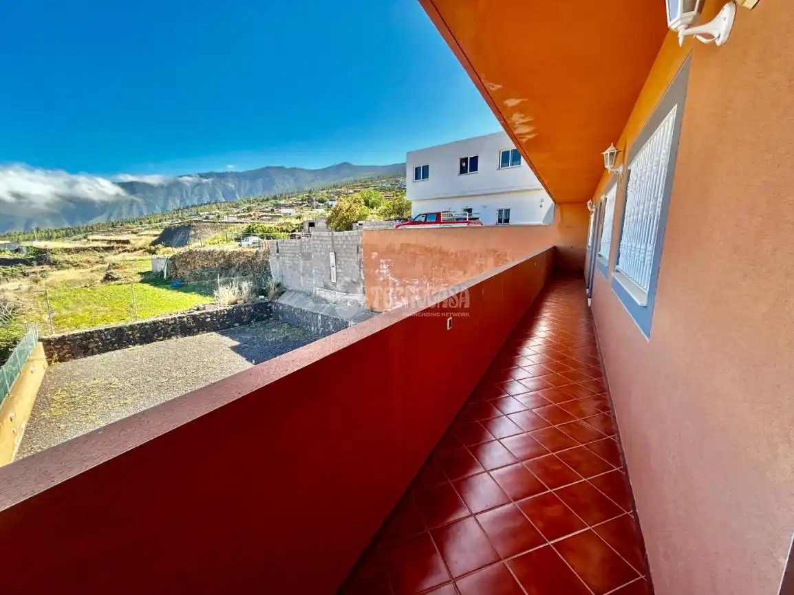 Vista exterior de Piso en venta en Arafo con Terraza y Trastero
