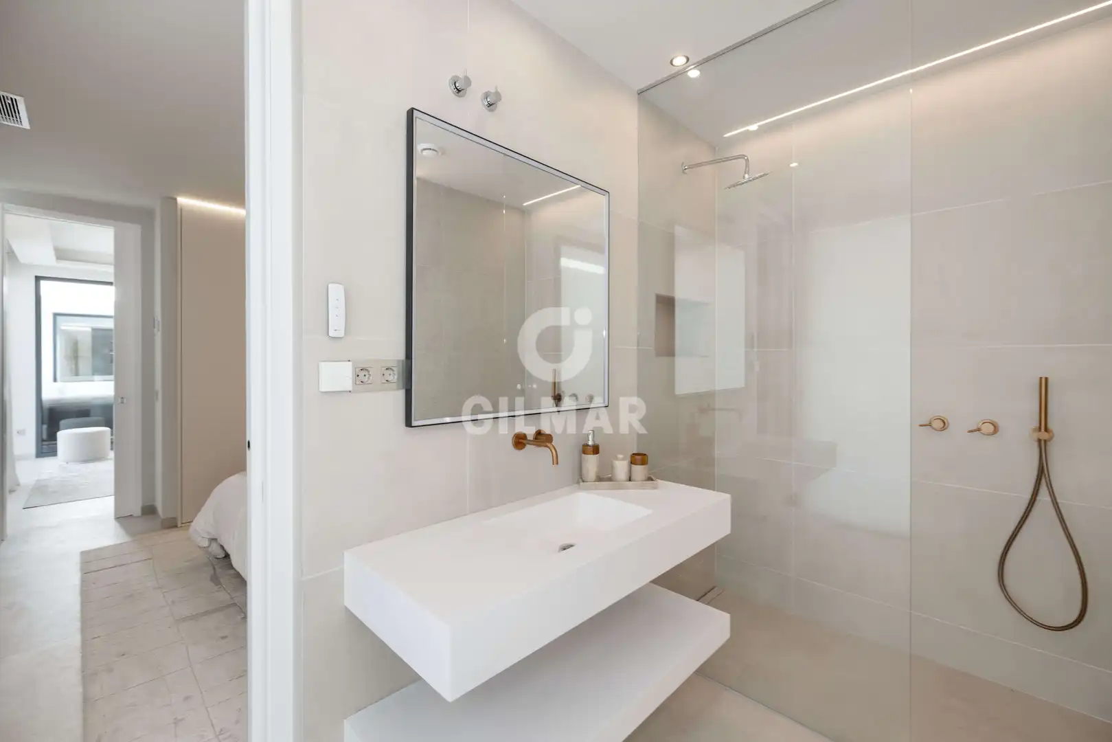 Bathroom of Houses for sale in Benalmádena  with Heating, Private garden and Swimming Pool