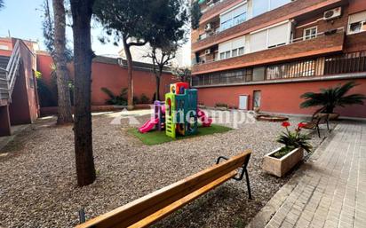Vista exterior de Pis en venda en Sabadell amb Aire condicionat, Calefacció i Parquet