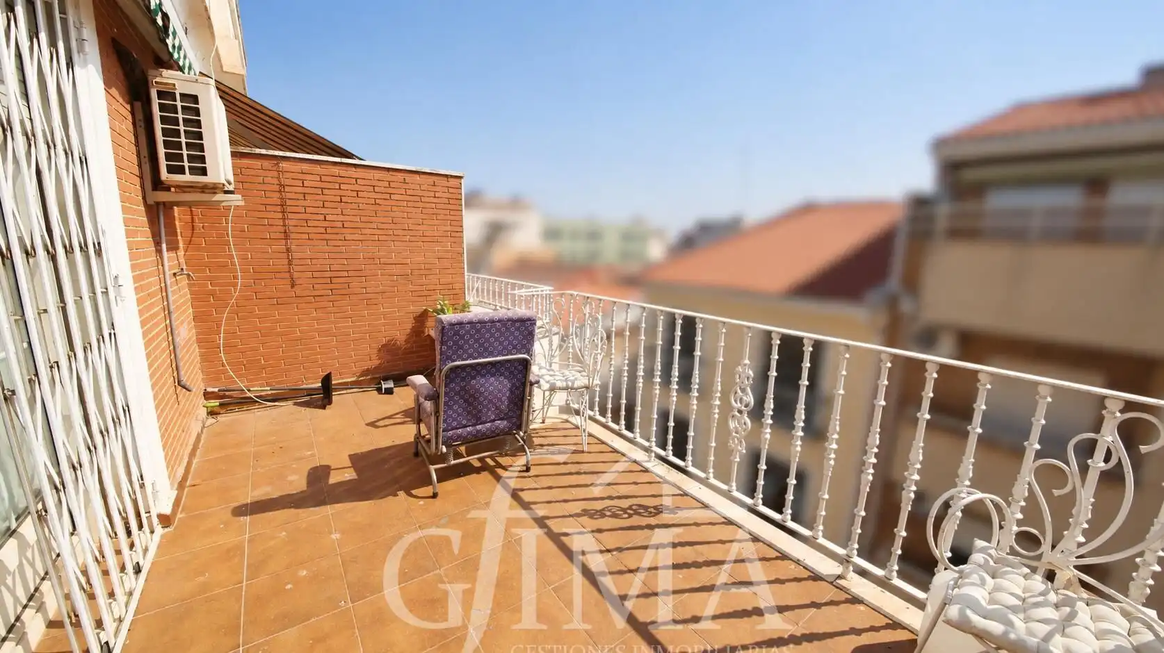 Balcony of Attic for sale in Tomelloso  with Heating, Terrace and Furnished