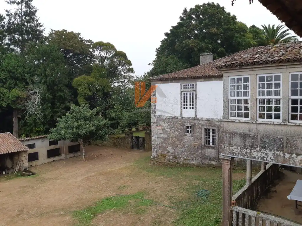Vista exterior de Casa o chalet en venta en A Estrada 