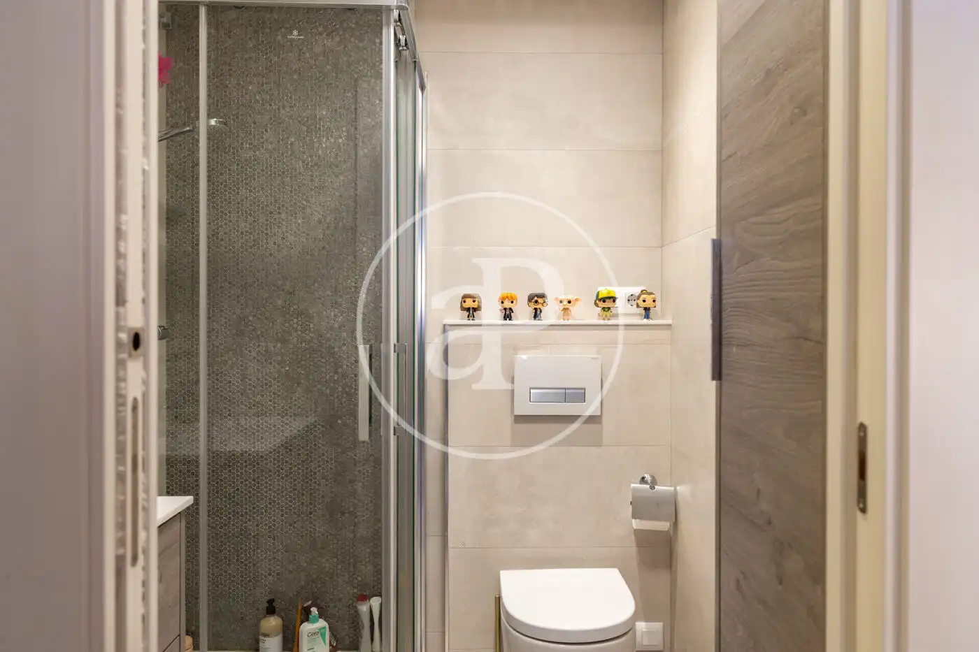 Baño de Piso en venta en Barcelona con Aire acondicionado, Calefacción y Terraza