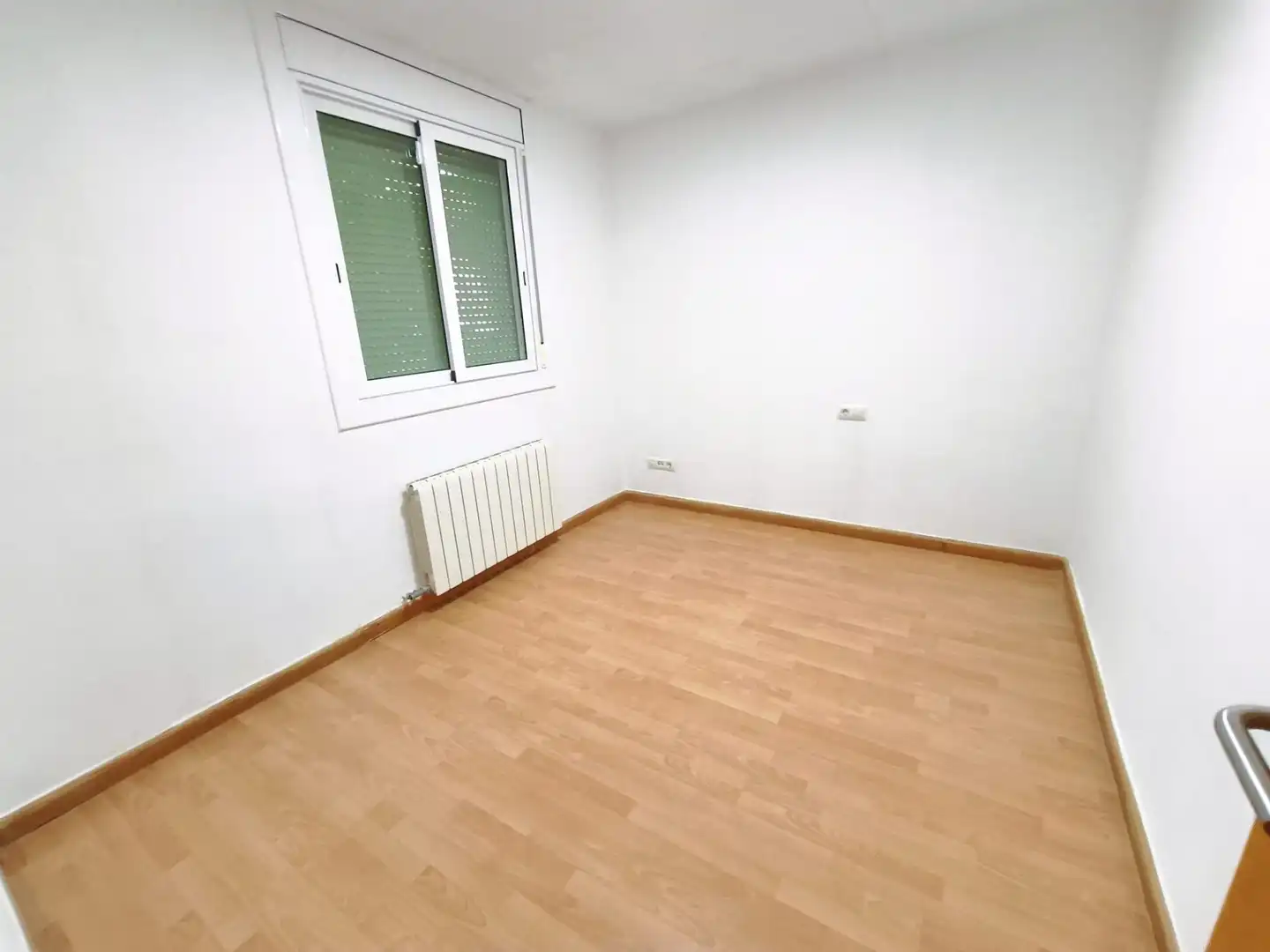 Habitación de Planta baja en venta en Terrassa con Calefacción, Jardín privado y Parquet