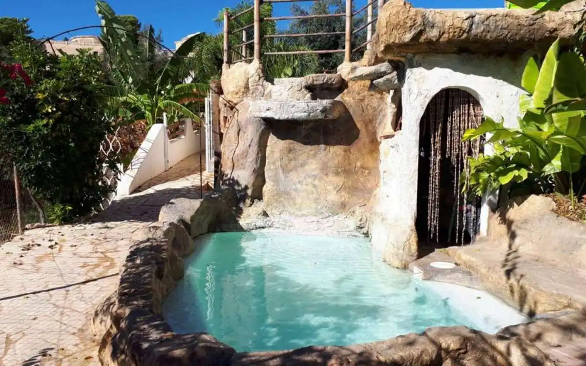 Swimming pool of Houses for sale in El Campello  with Terrace and Home automation