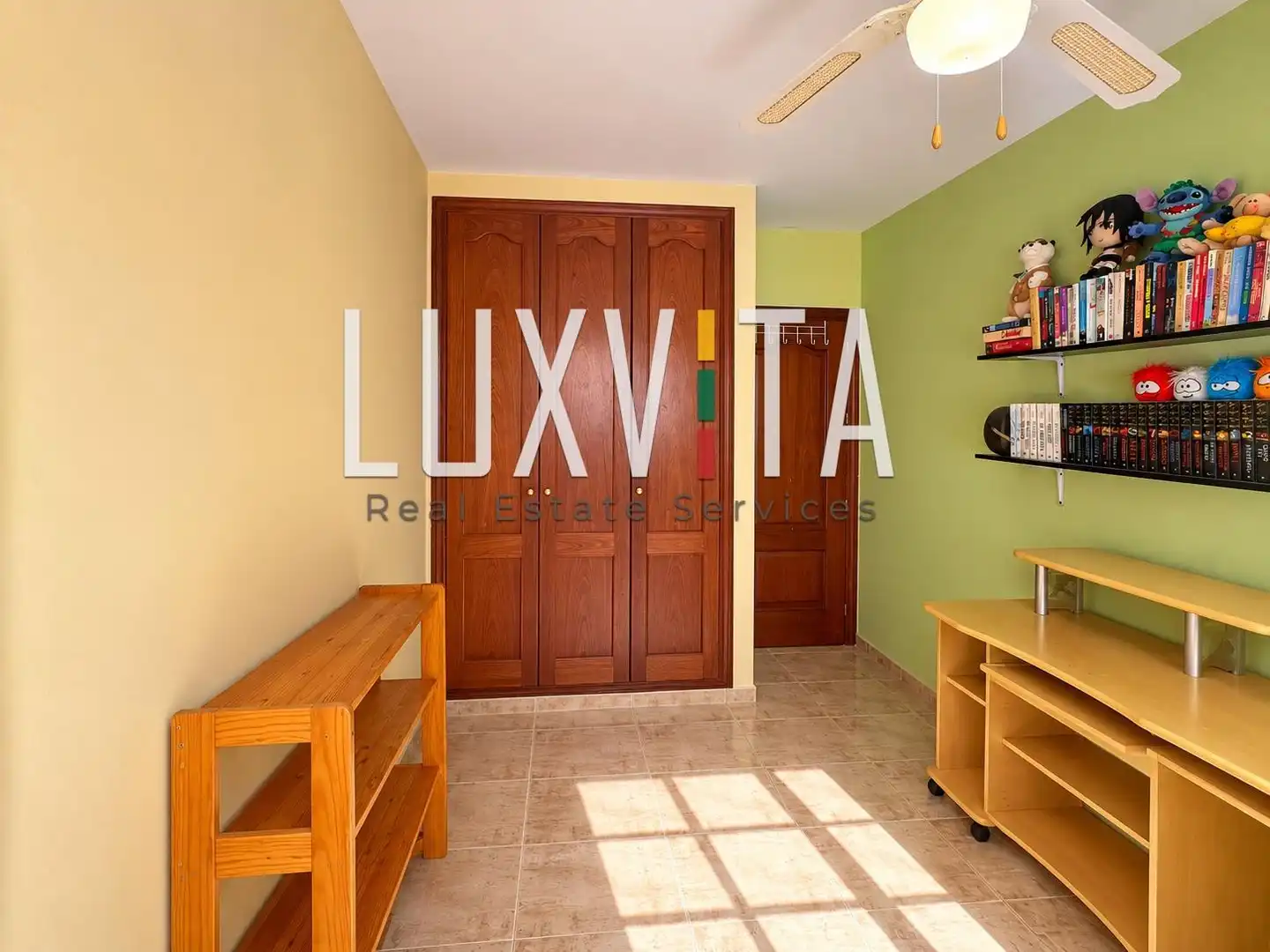 Bedroom of Flat for sale in Las Rosas